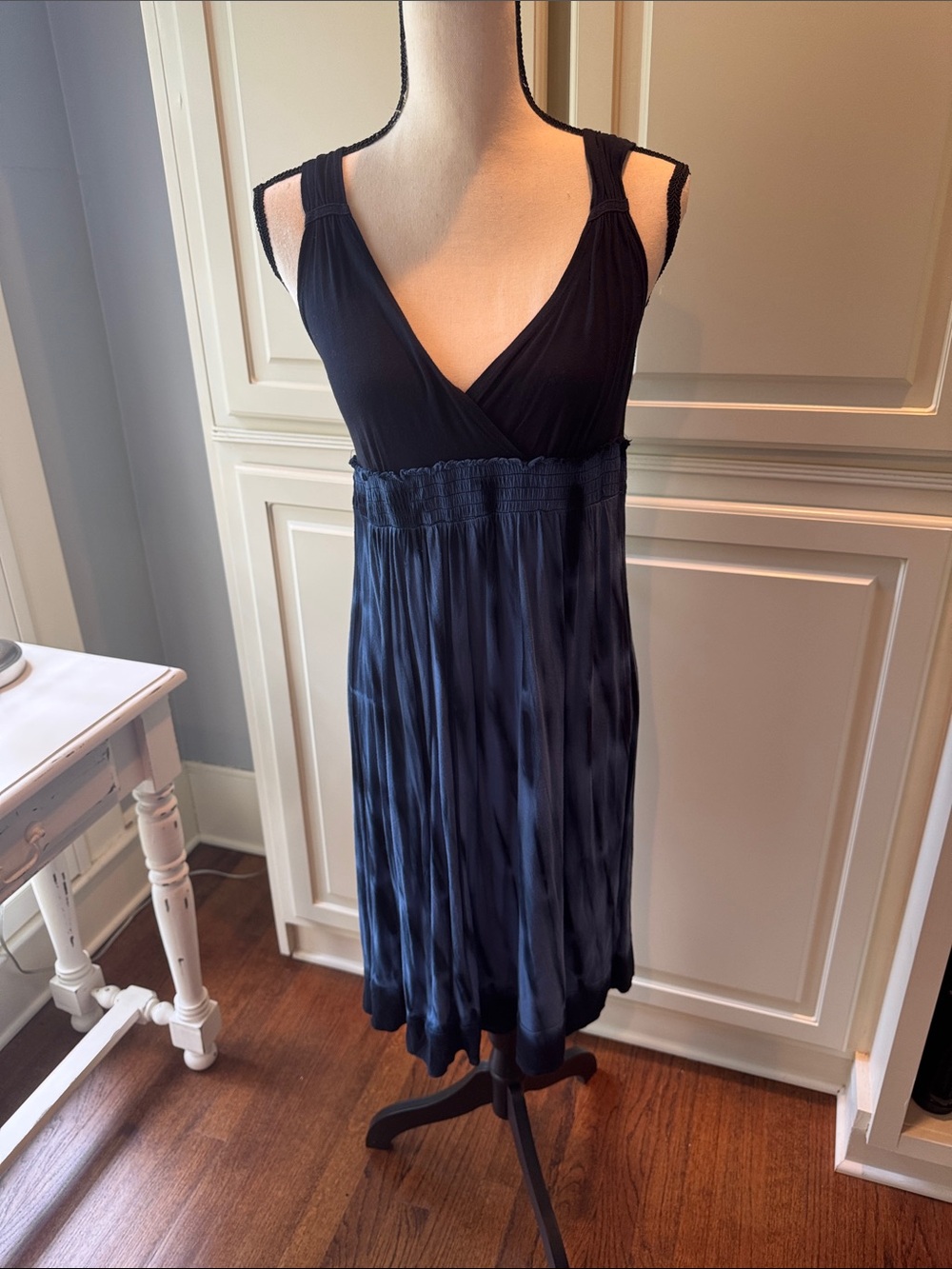 Women’s Navy Blue Sleeveless Wrap dress - Brand Unspecified